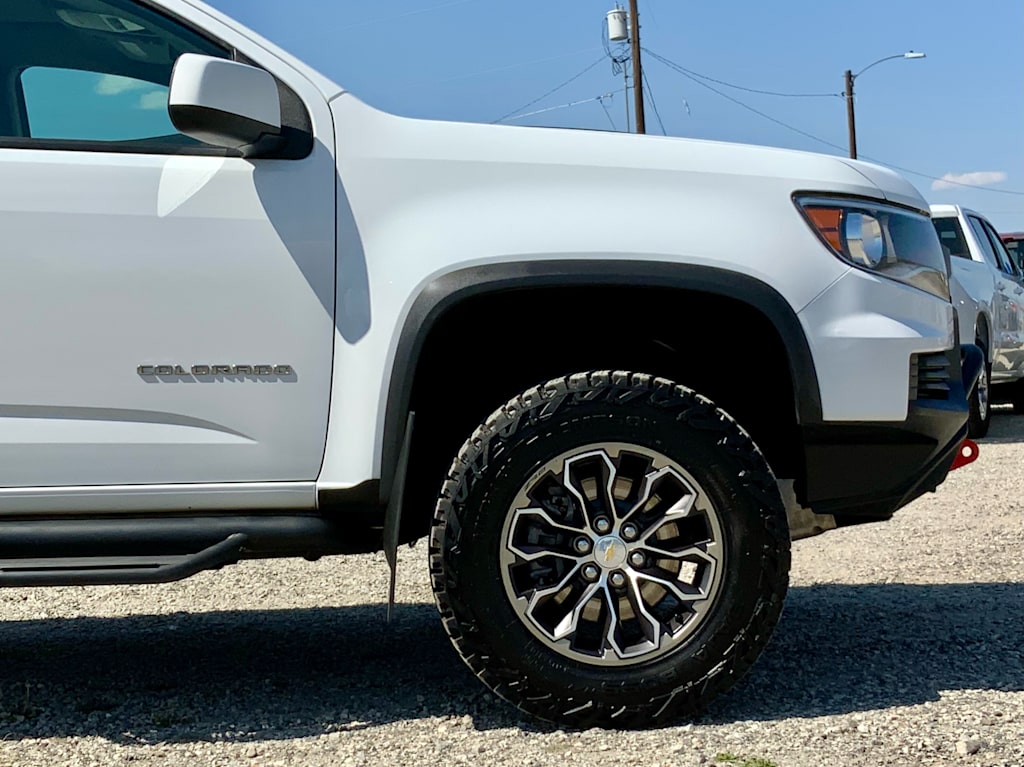 2021 Chevrolet Colorado ZR2 8