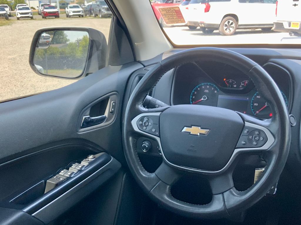 Thumbnail: 2022 Chevrolet Colorado - 13
