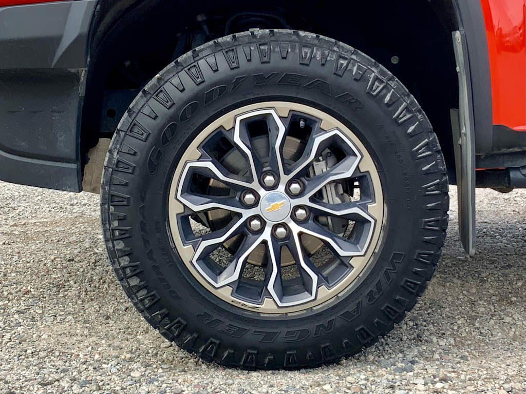 Thumbnail: 2019 Chevrolet Colorado - 27