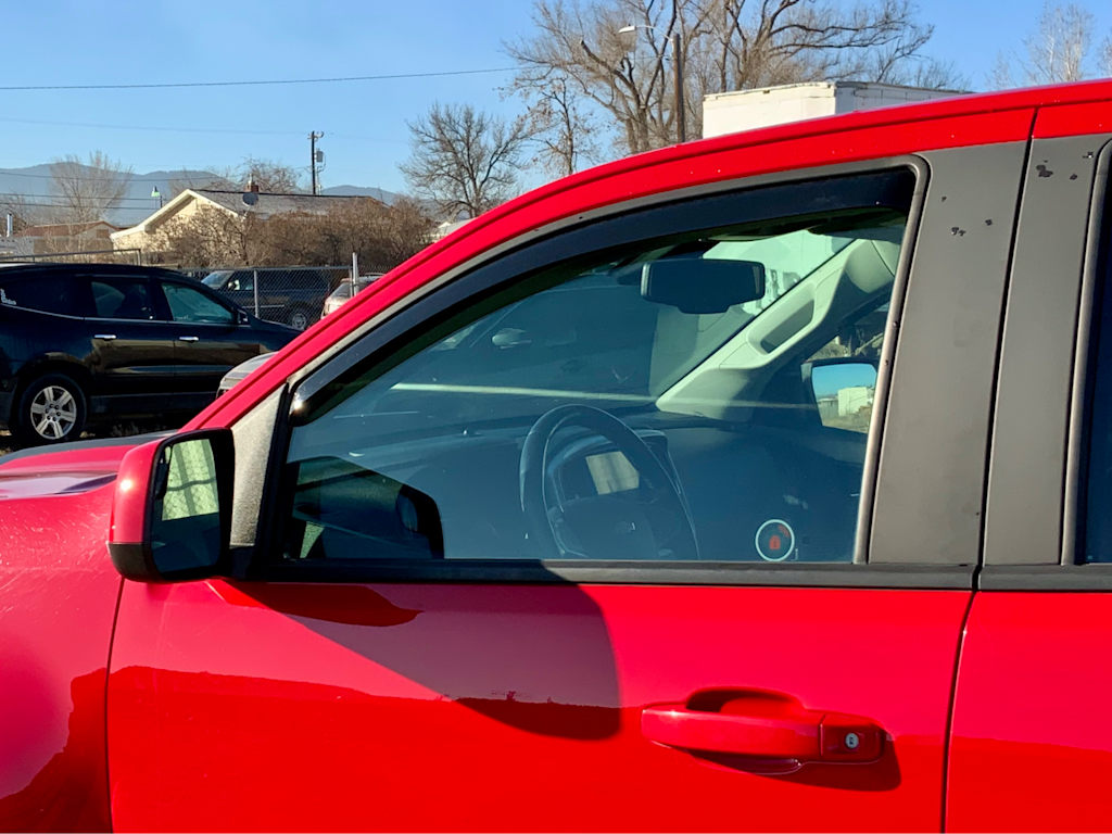 Thumbnail: 2019 Chevrolet Colorado - 23