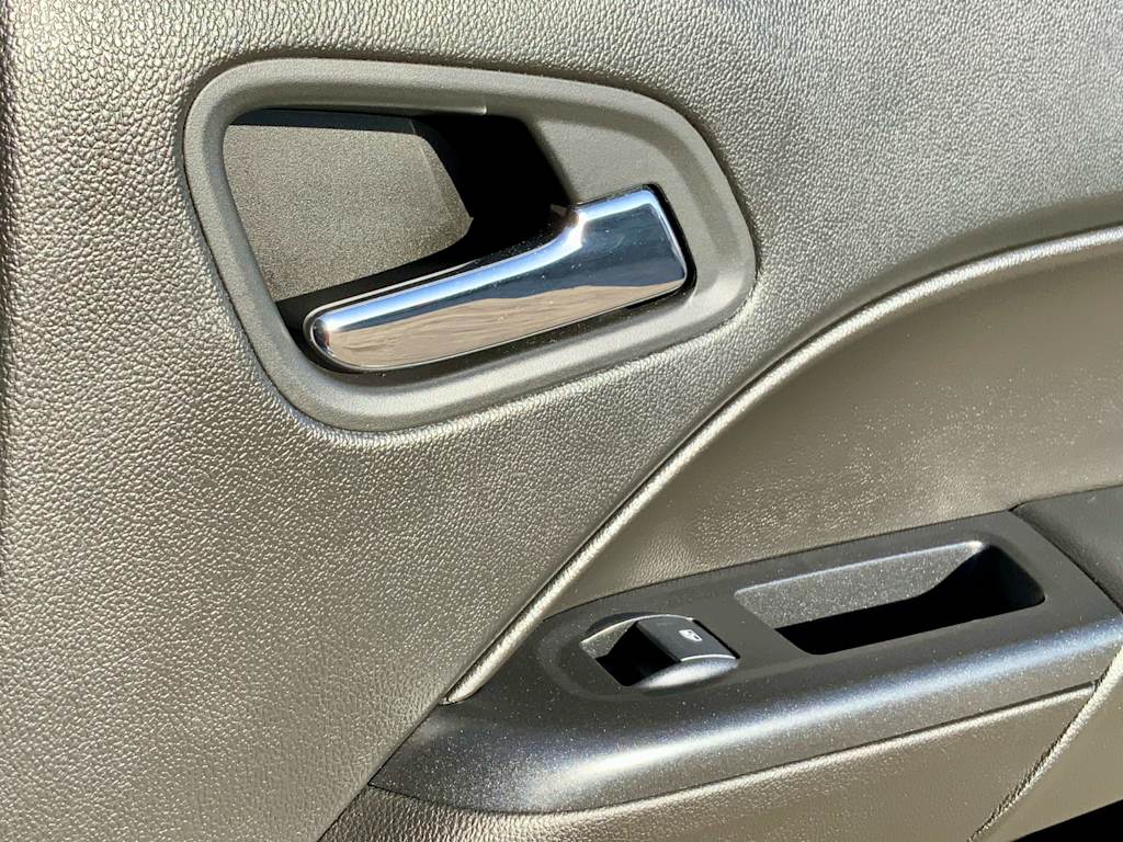 Thumbnail: 2019 Chevrolet Colorado - 53