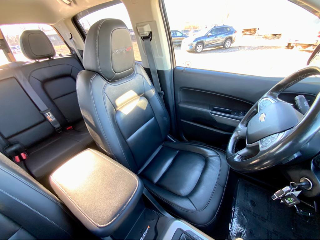 Thumbnail: 2019 Chevrolet Colorado - 35