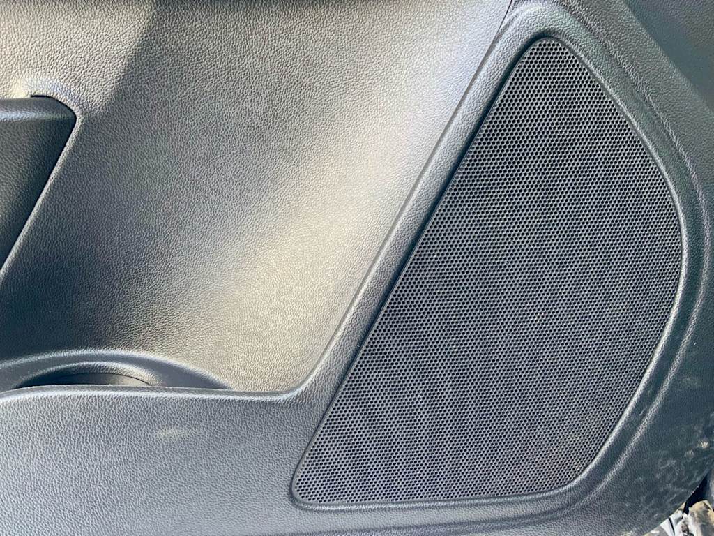 Thumbnail: 2019 Chevrolet Colorado - 38