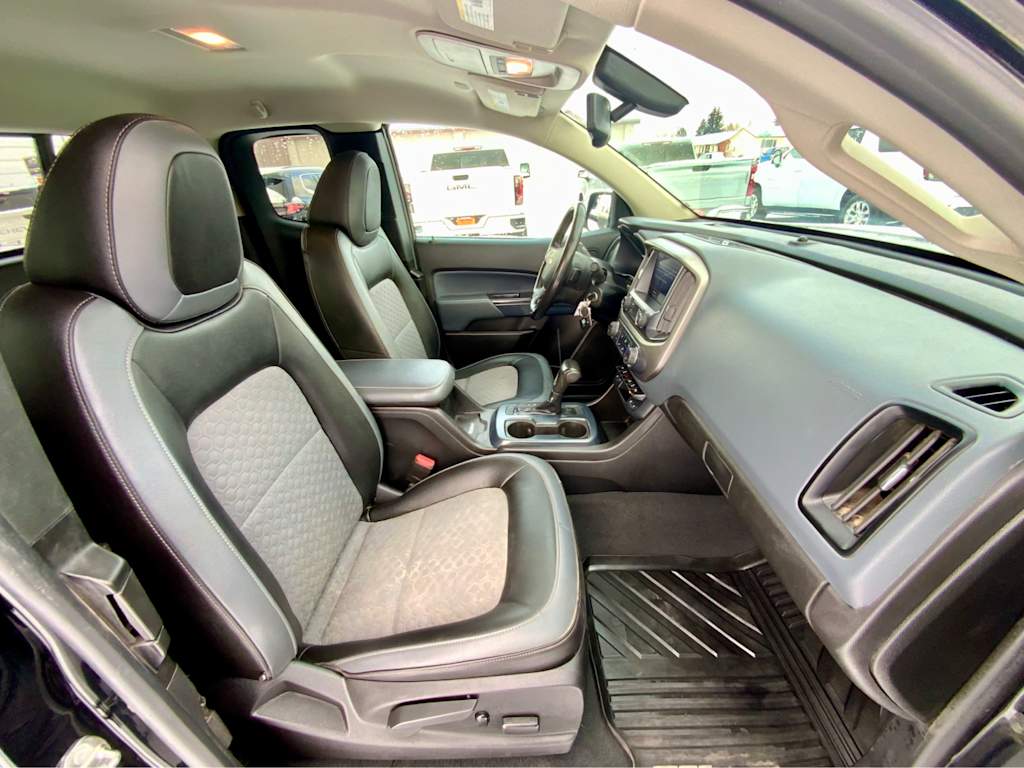 Thumbnail: 2019 Chevrolet Colorado - 12