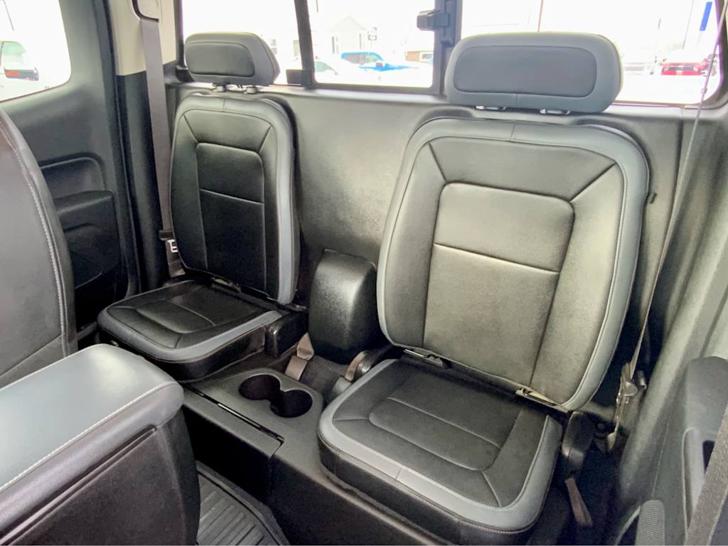 Thumbnail: 2019 Chevrolet Colorado - 13