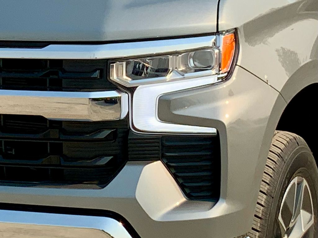 Thumbnail: 2026 Chevrolet Silverado 1500 - 25