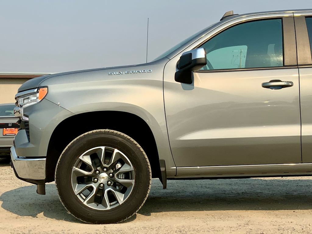 Thumbnail: 2026 Chevrolet Silverado 1500 - 8
