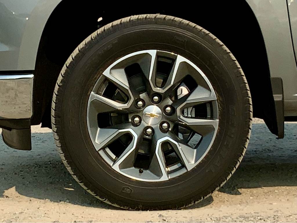 Thumbnail: 2026 Chevrolet Silverado 1500 - 27