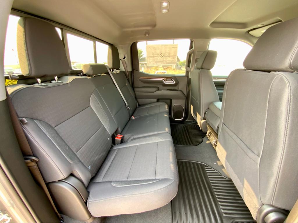 Thumbnail: 2026 Chevrolet Silverado 1500 - 31