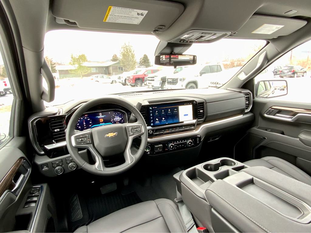 Thumbnail: 2026 Chevrolet Silverado 1500 - 10