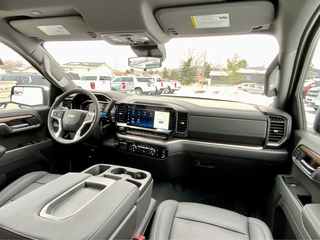 Thumbnail: 2026 Chevrolet Silverado 1500 - 14