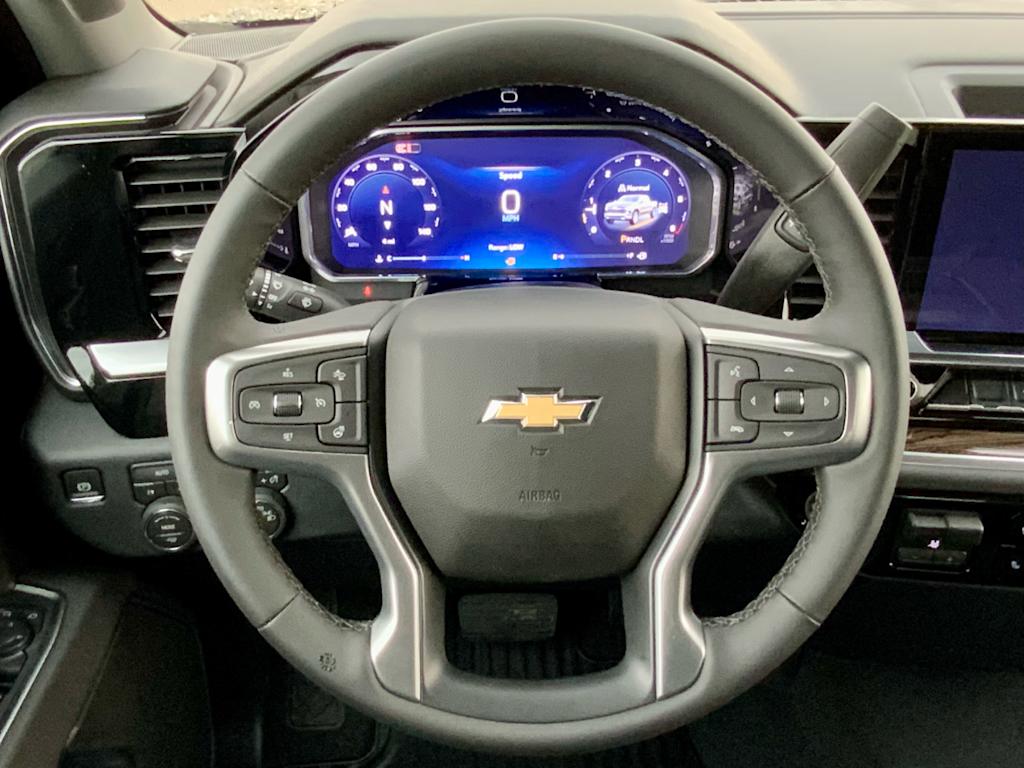 Thumbnail: 2026 Chevrolet Silverado 1500 - 14