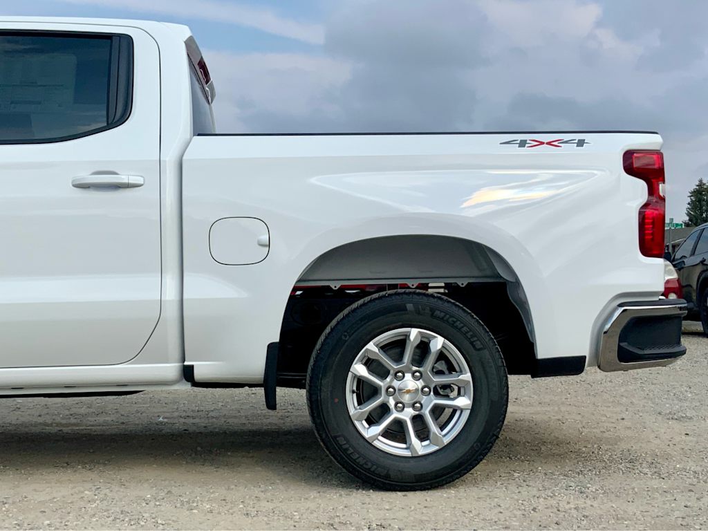 Thumbnail: 2026 Chevrolet Silverado 1500 - 25