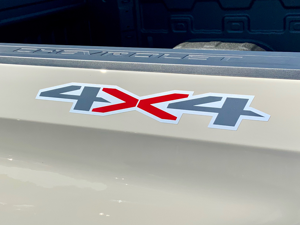 Thumbnail: 2026 Chevrolet Silverado 1500 - 32
