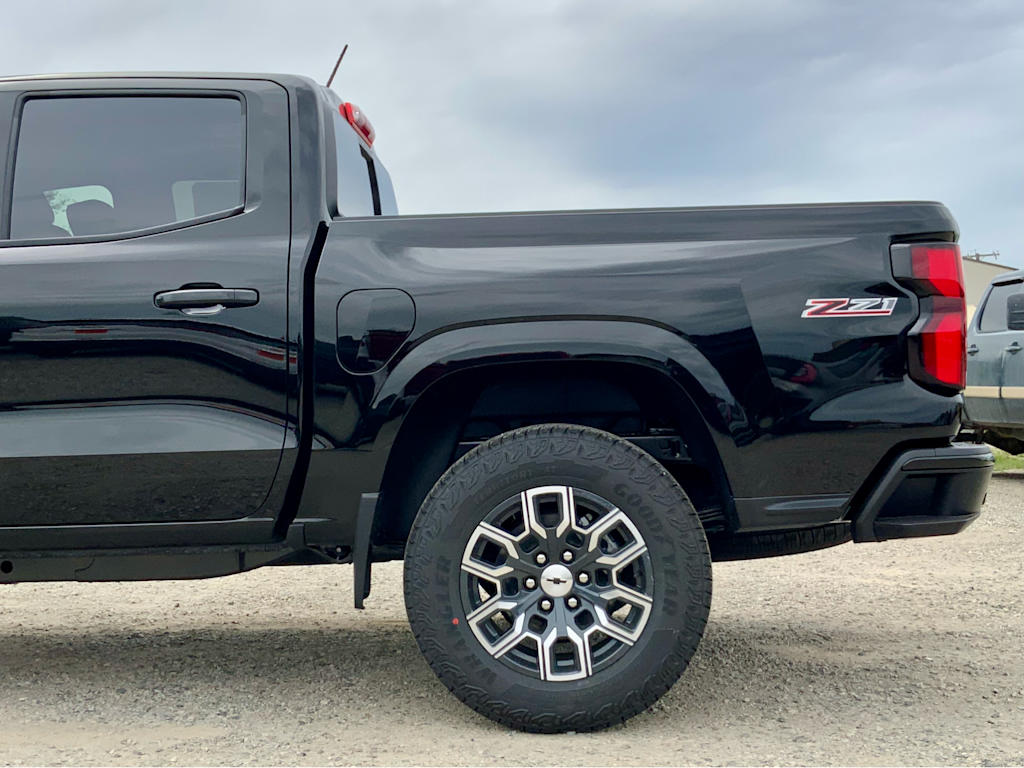 Thumbnail: 2026 Chevrolet Colorado - 8