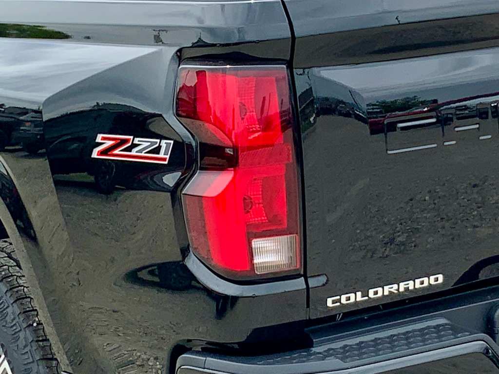 Thumbnail: 2026 Chevrolet Colorado - 26