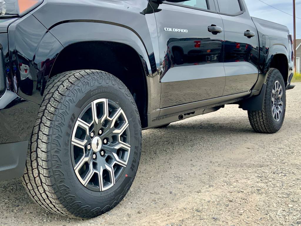 Thumbnail: 2026 Chevrolet Colorado - 27