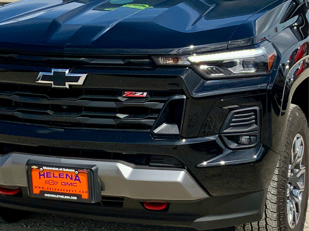 Thumbnail: 2024 Chevrolet Colorado - 26