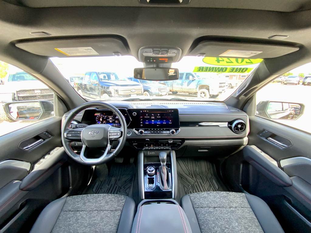Thumbnail: 2024 Chevrolet Colorado - 2