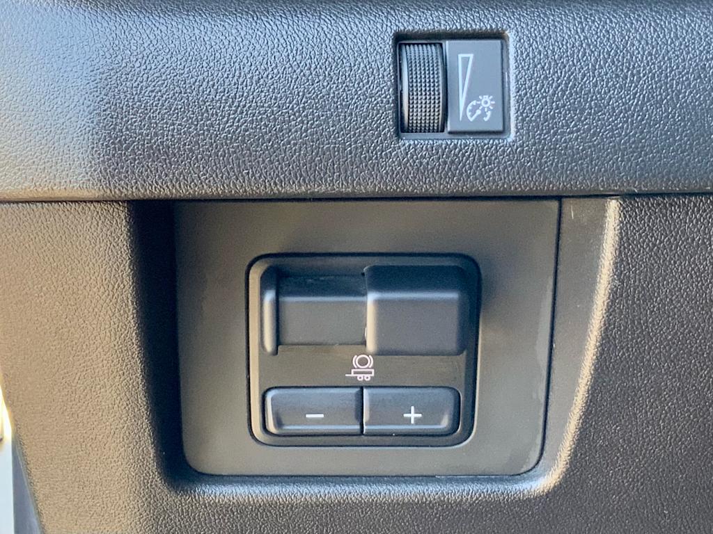 Thumbnail: 2024 Chevrolet Colorado - 53