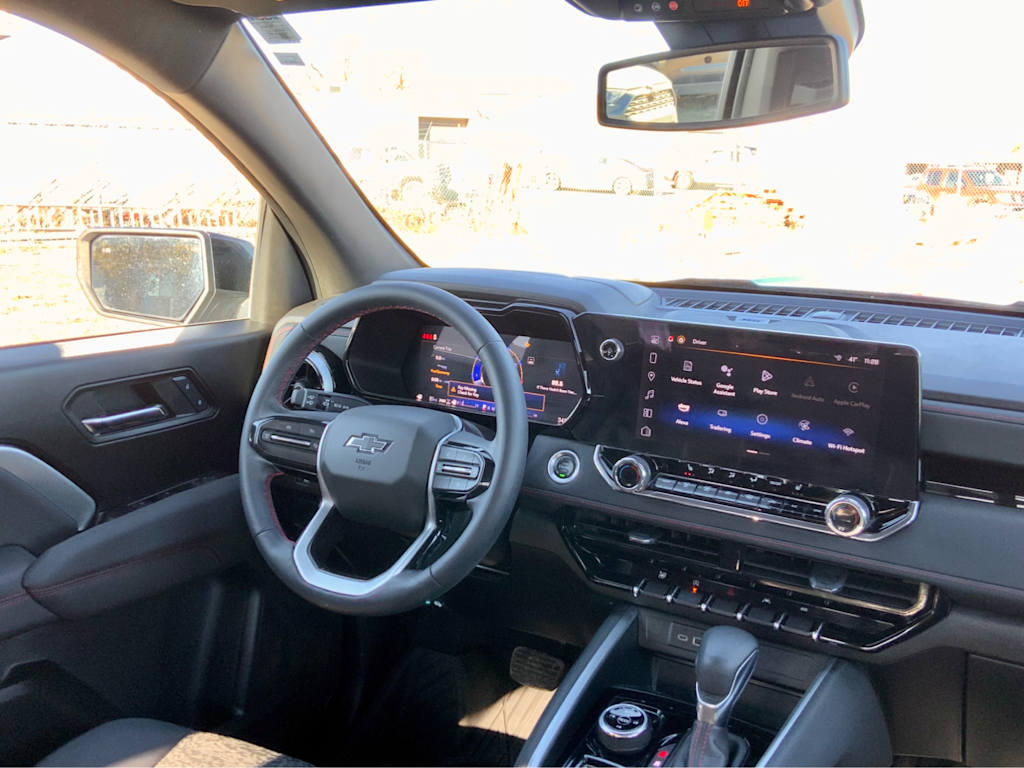 Thumbnail: 2024 Chevrolet Colorado - 43