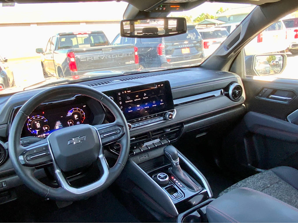 Thumbnail: 2025 Chevrolet Colorado - 13