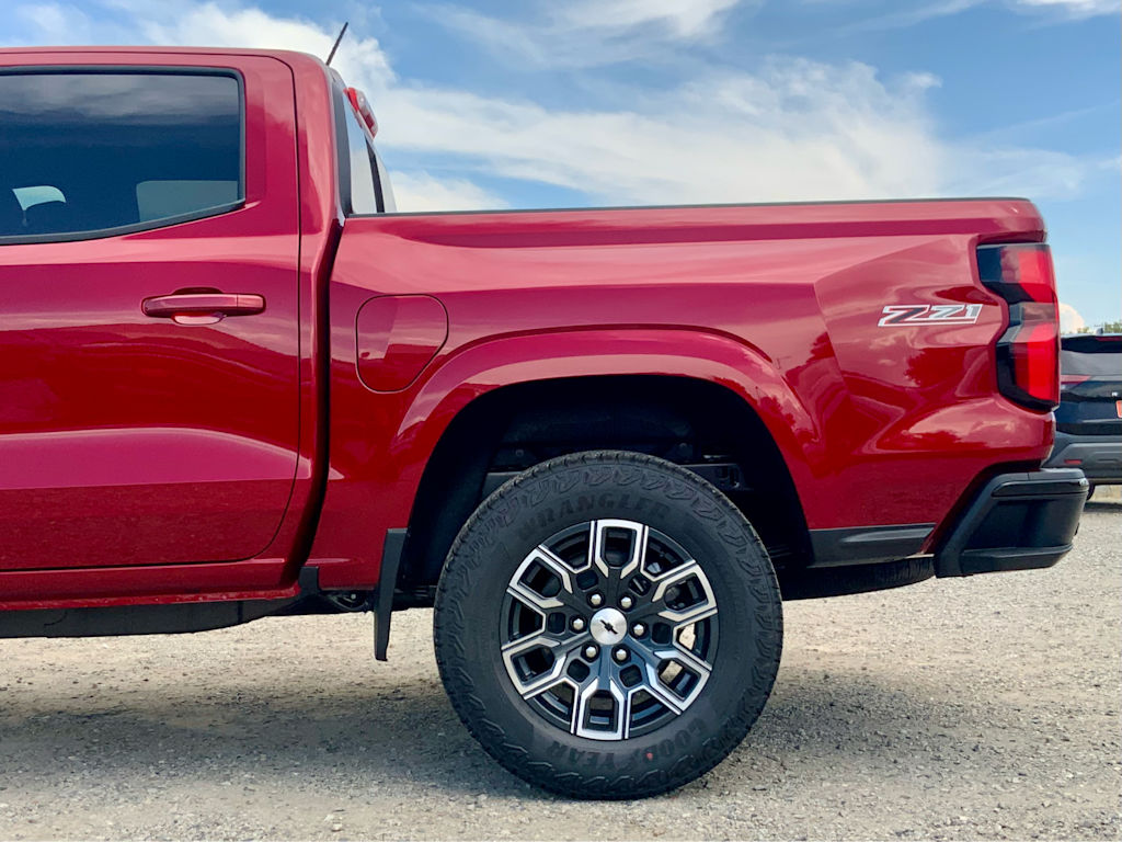 Thumbnail: 2026 Chevrolet Colorado - 8