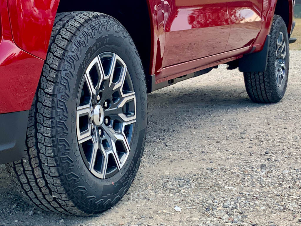 Thumbnail: 2026 Chevrolet Colorado - 28