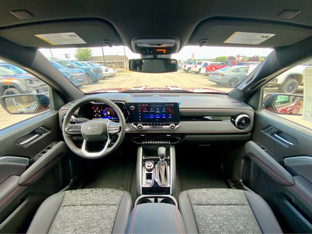 Thumbnail: 2026 Chevrolet Colorado - 2
