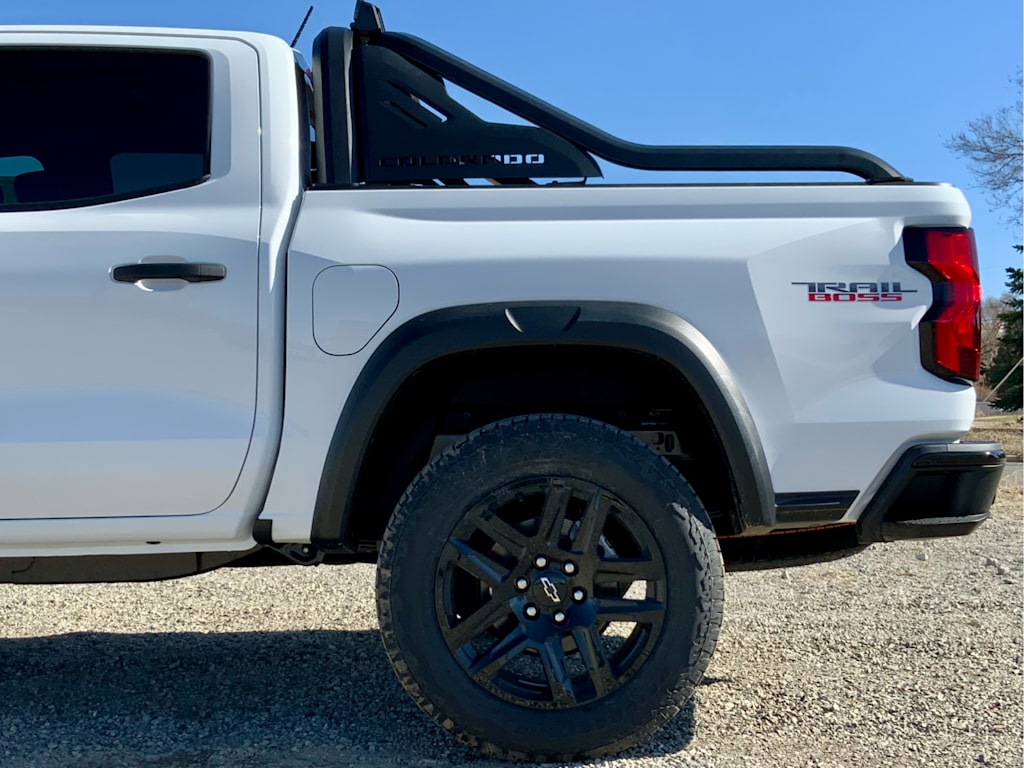 2025 Chevrolet Colorado Trail Boss 25