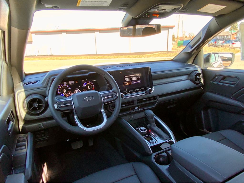 2025 Chevrolet Colorado Trail Boss 9