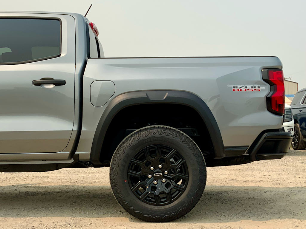 Thumbnail: 2026 Chevrolet Colorado - 8