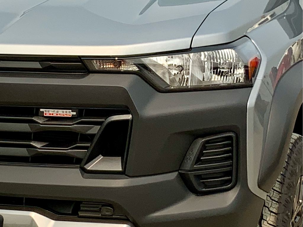 Thumbnail: 2026 Chevrolet Colorado - 26