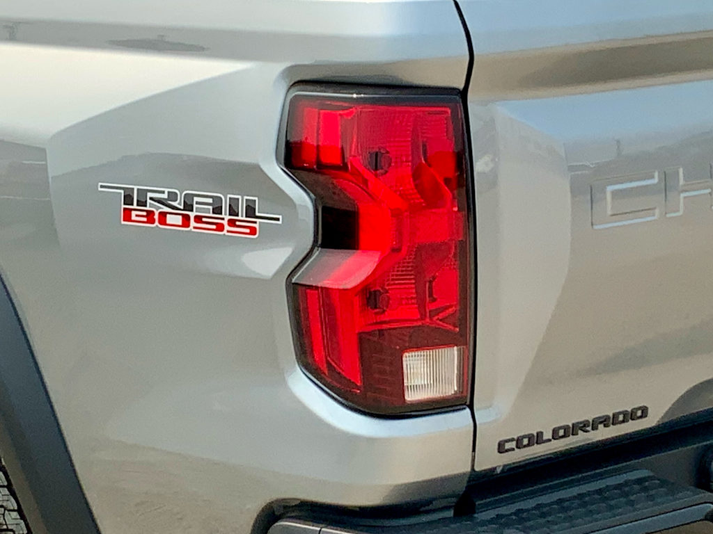 Thumbnail: 2026 Chevrolet Colorado - 27