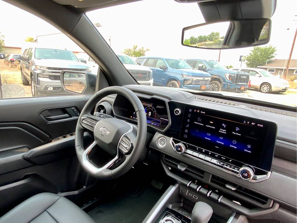 Thumbnail: 2026 Chevrolet Colorado - 9