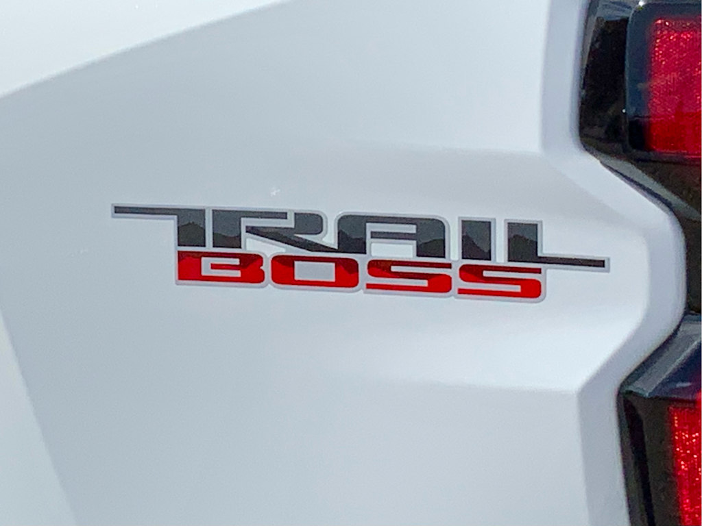 Thumbnail: 2026 Chevrolet Colorado - 29