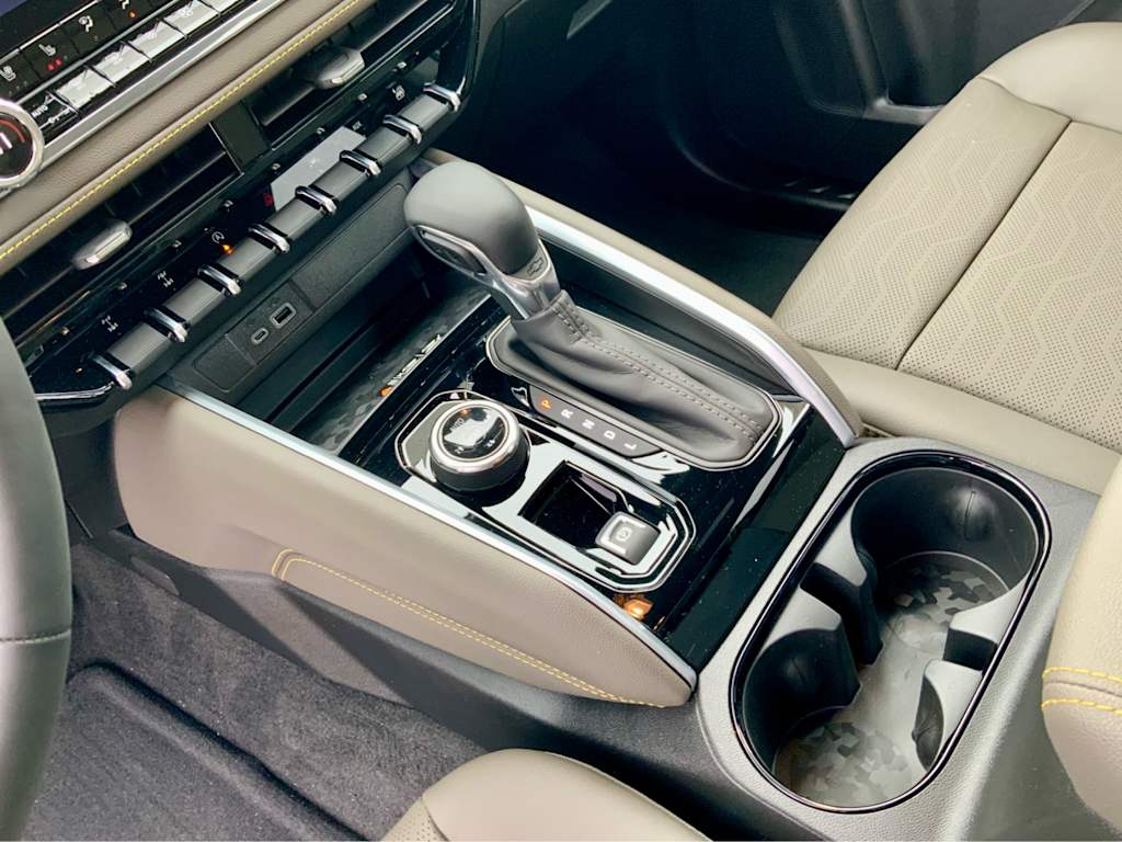 Thumbnail: 2026 Chevrolet Colorado - 44