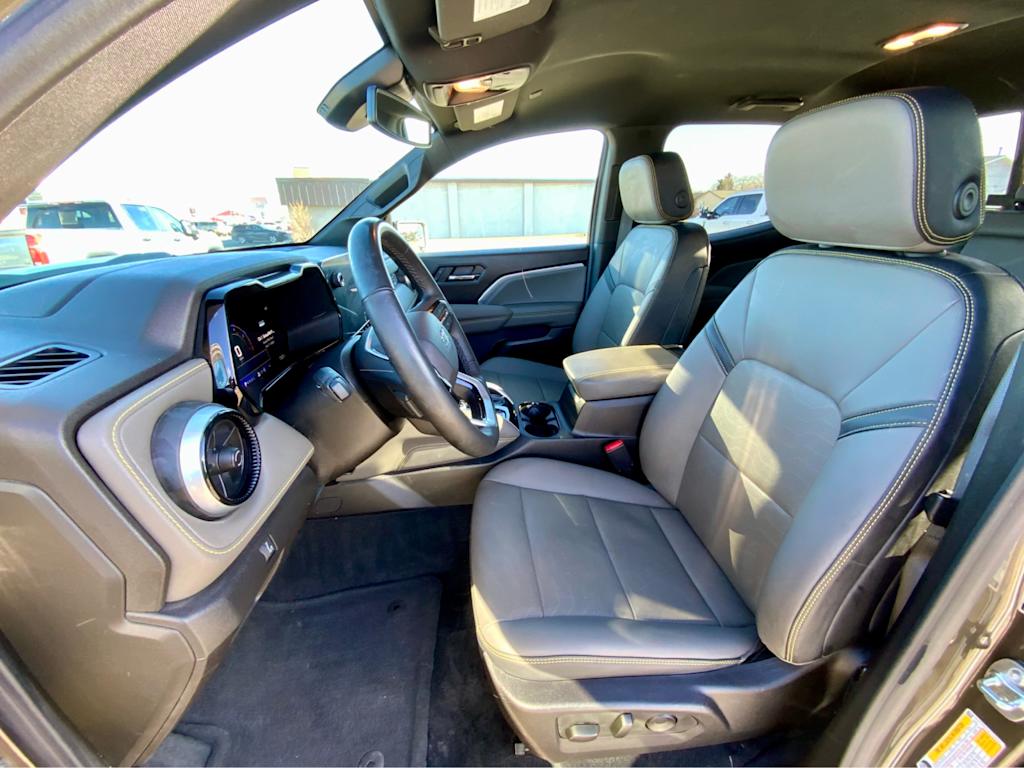 Thumbnail: 2025 Chevrolet Colorado - 11