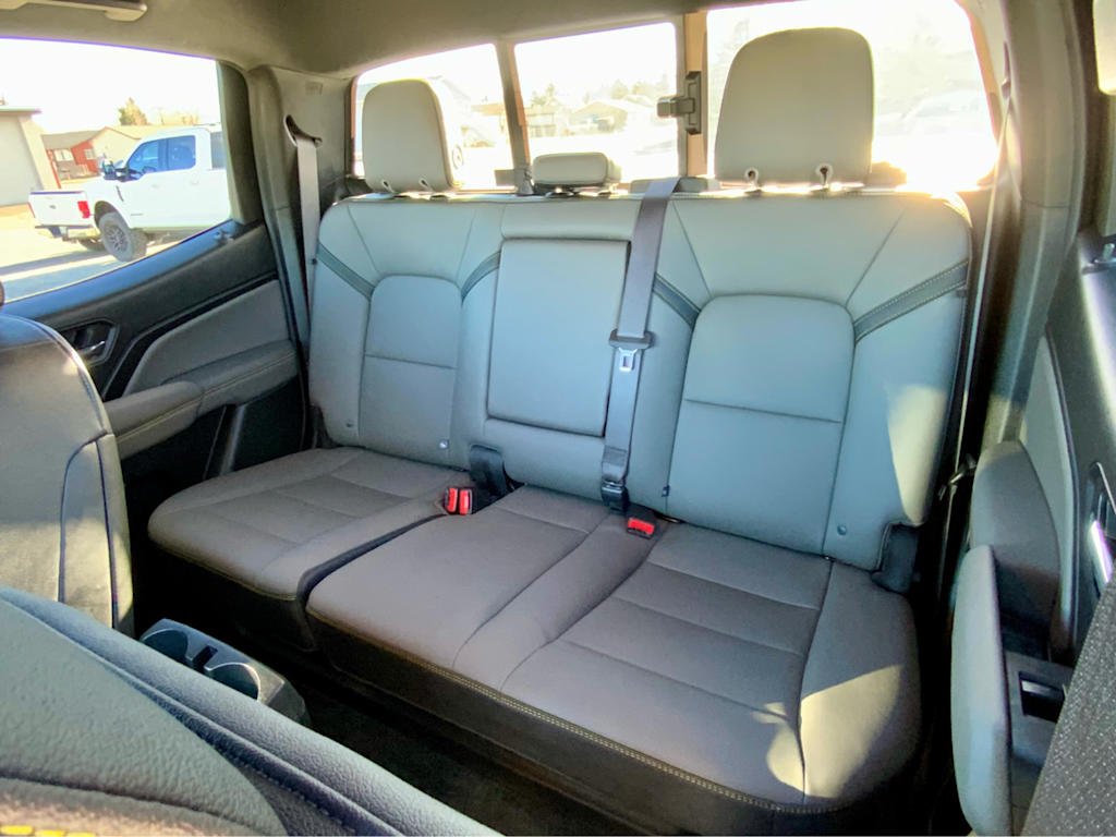 Thumbnail: 2025 Chevrolet Colorado - 39