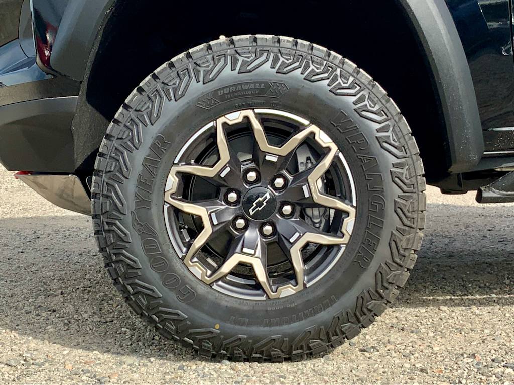 Thumbnail: 2026 Chevrolet Colorado - 27