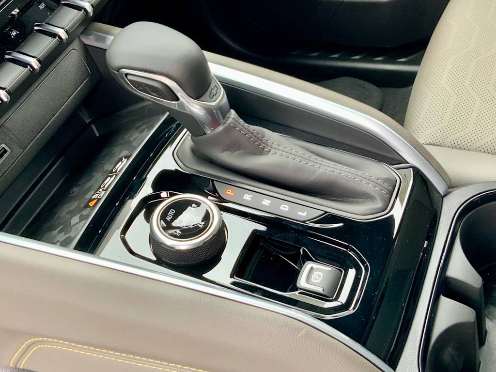 Thumbnail: 2026 Chevrolet Colorado - 16
