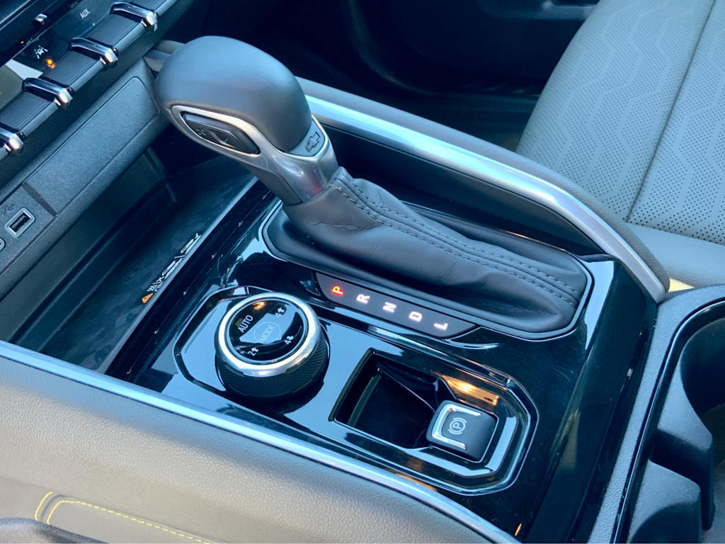 Thumbnail: 2025 Chevrolet Colorado - 47