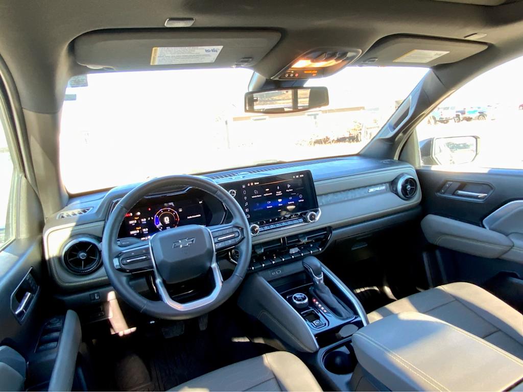 Thumbnail: 2025 Chevrolet Colorado - 9