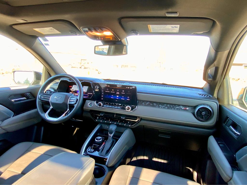 Thumbnail: 2025 Chevrolet Colorado - 13