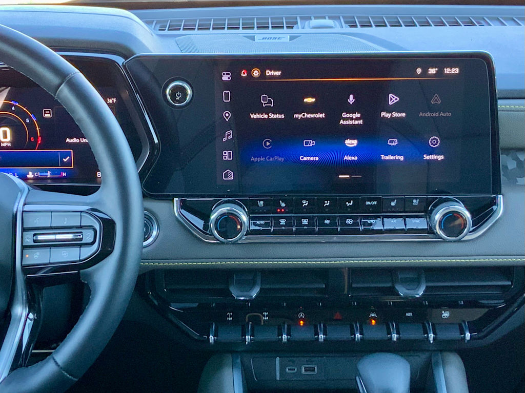 Thumbnail: 2025 Chevrolet Colorado - 15