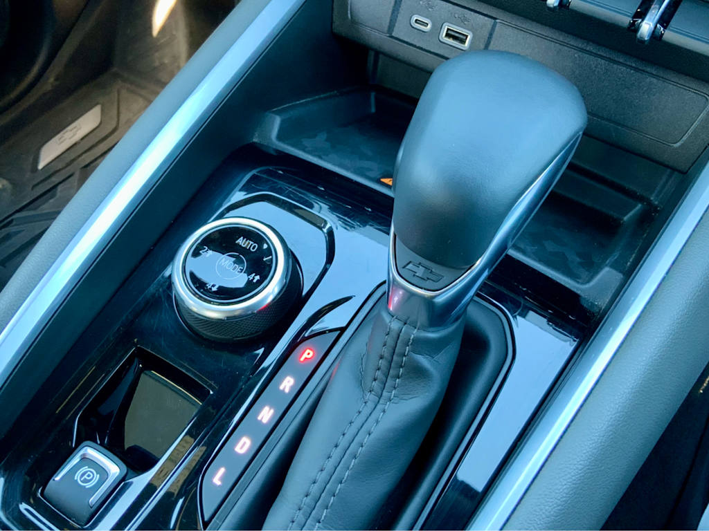 Thumbnail: 2025 Chevrolet Colorado - 48