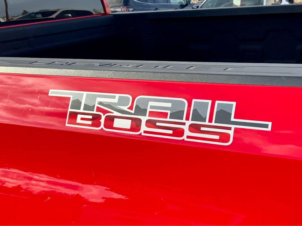 Thumbnail: 2021 Chevrolet Silverado 1500 - 35