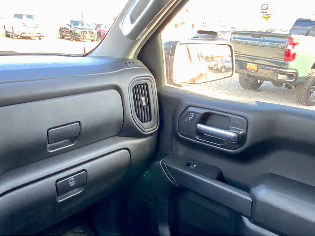 Thumbnail: 2021 Chevrolet Silverado 1500 - 44