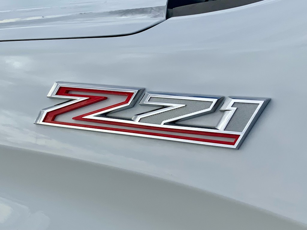 Thumbnail: 2020 Chevrolet Silverado 1500 - 32