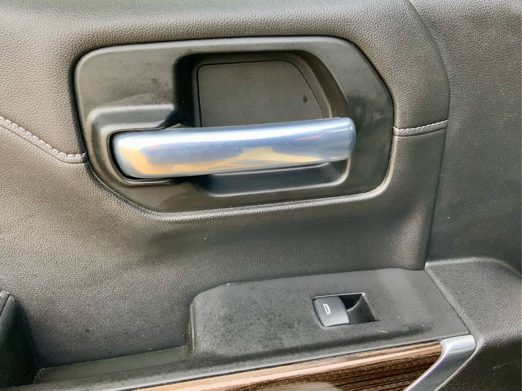 Thumbnail: 2020 Chevrolet Silverado 1500 - 56